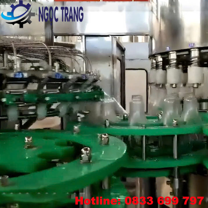 Dây chuyền chiết rót