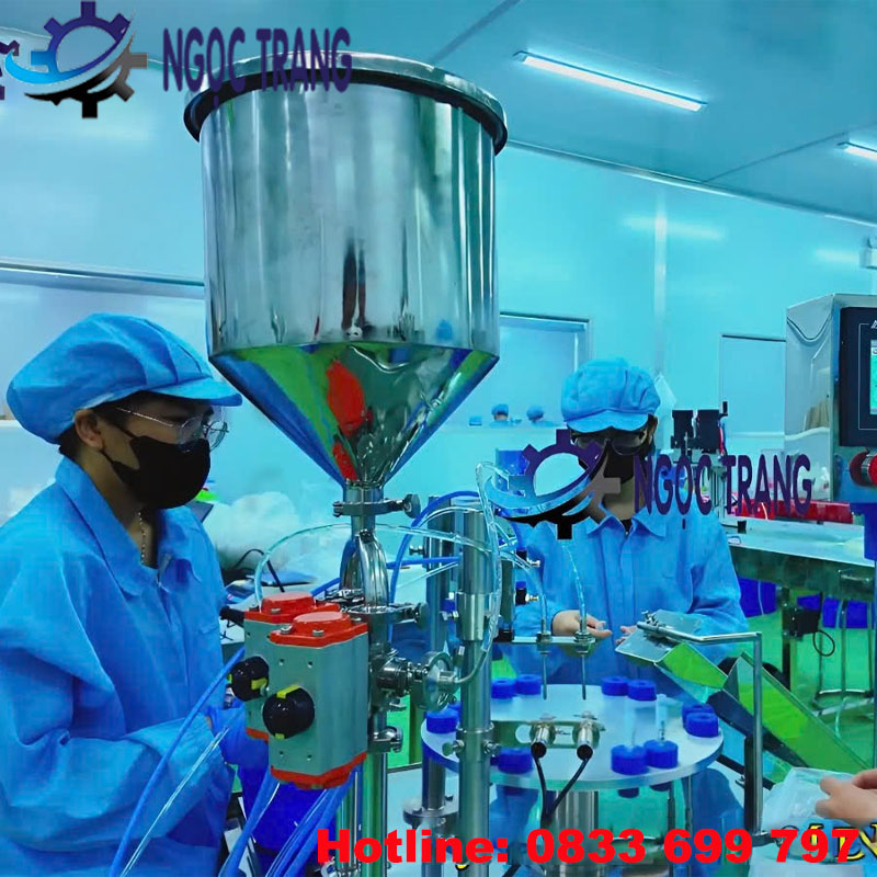 Máy chiết rót mâm xoay