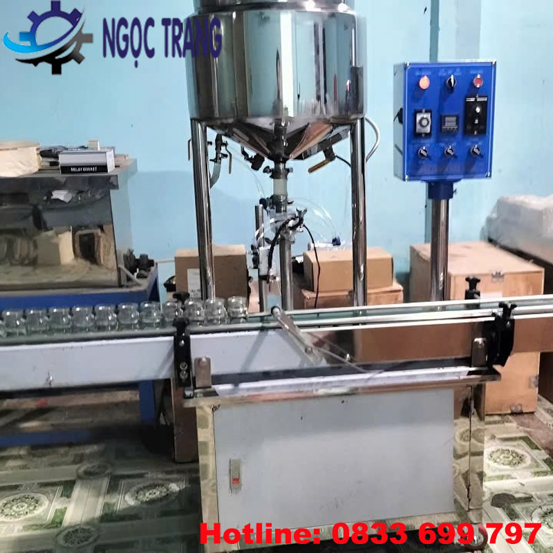Máy chiết rót mỹ phẩm