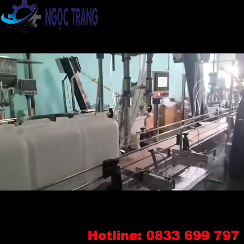 Máy chiết rót can