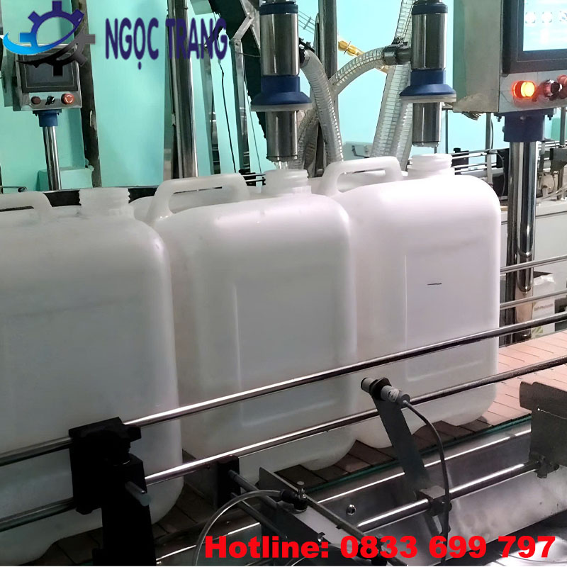 Máy chiết rót tự động