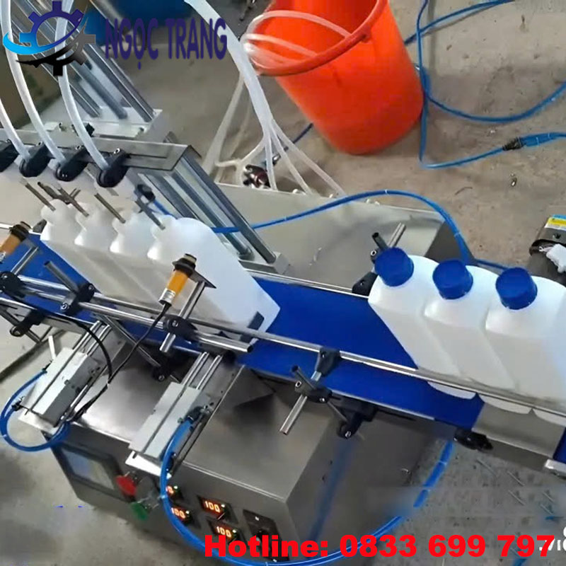 Máy chiết rót tự động