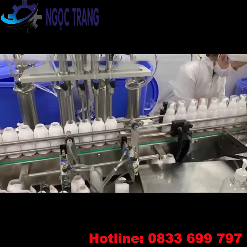 Máy chiết rót 4 vòi