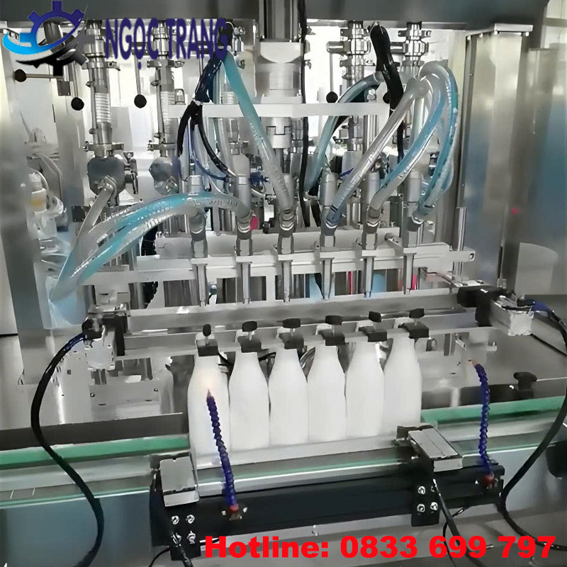 Máy chiết rót 8 vòi