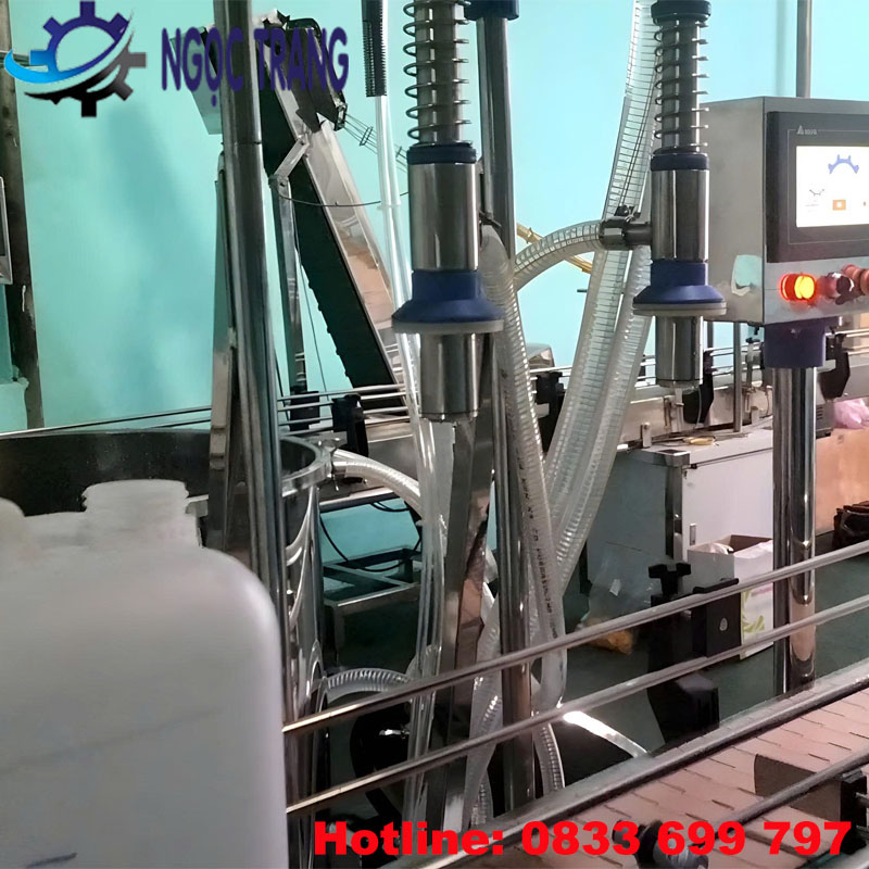 Máy chiết rót can