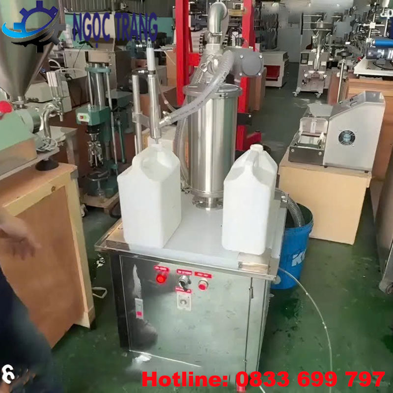 Máy chiết rót bán tự động