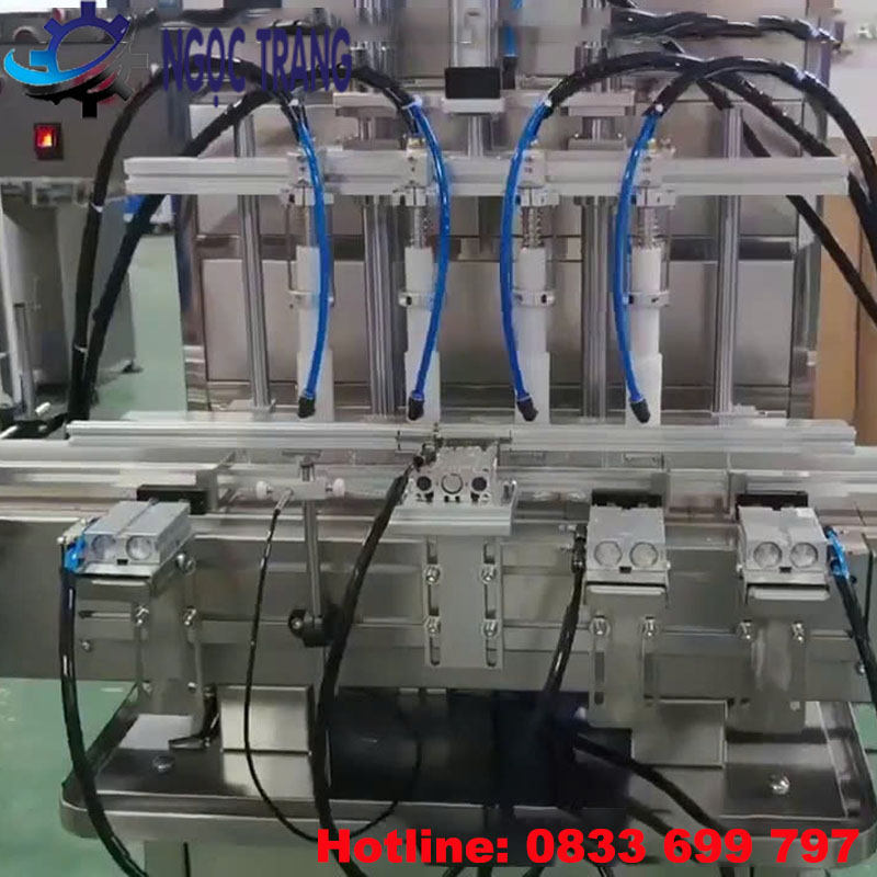 Máy chiết rót tự động