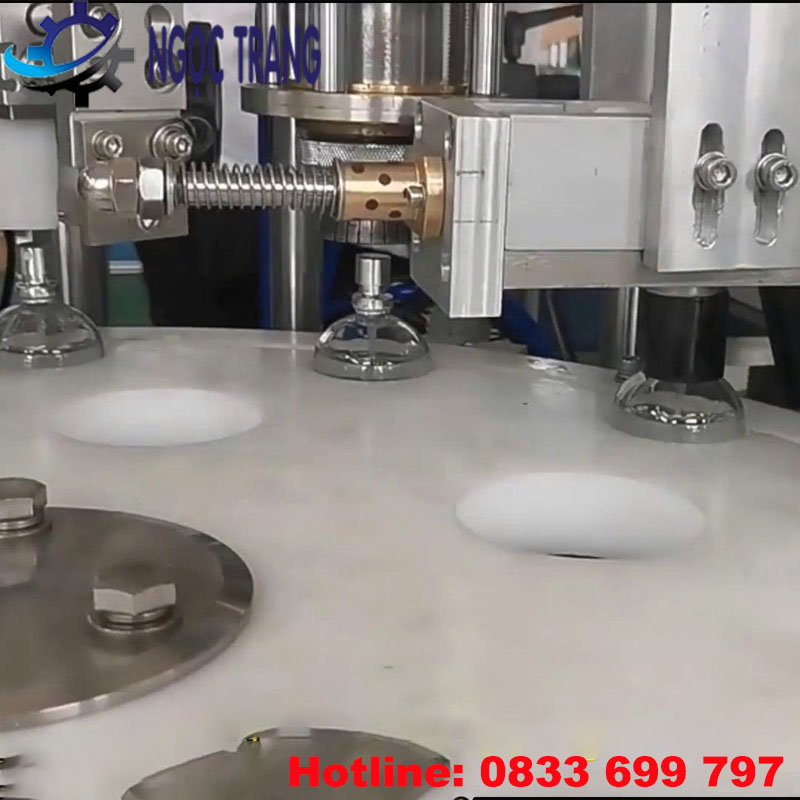 Máy chiết rót 2 vòi