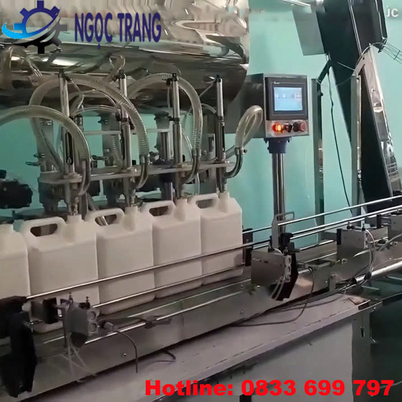 Máy chiết rót 4 vòi