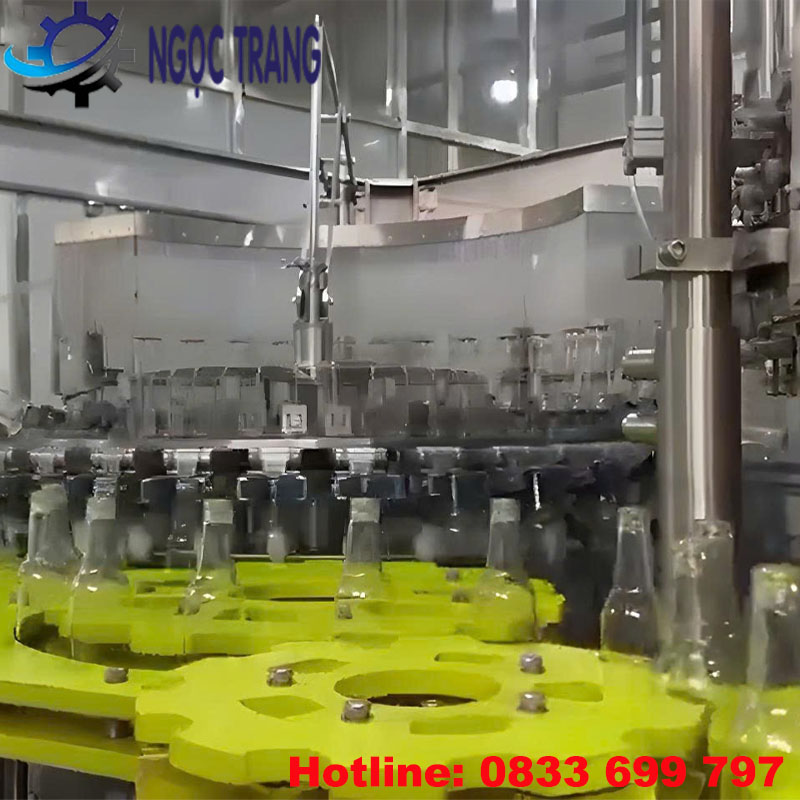 Máy chiết rót 3 trong 1