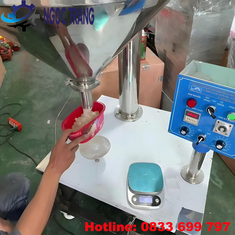 Máy chiết rót bột khô
