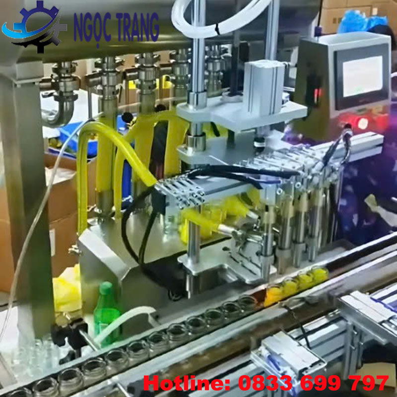 Máy chiết rót tự động