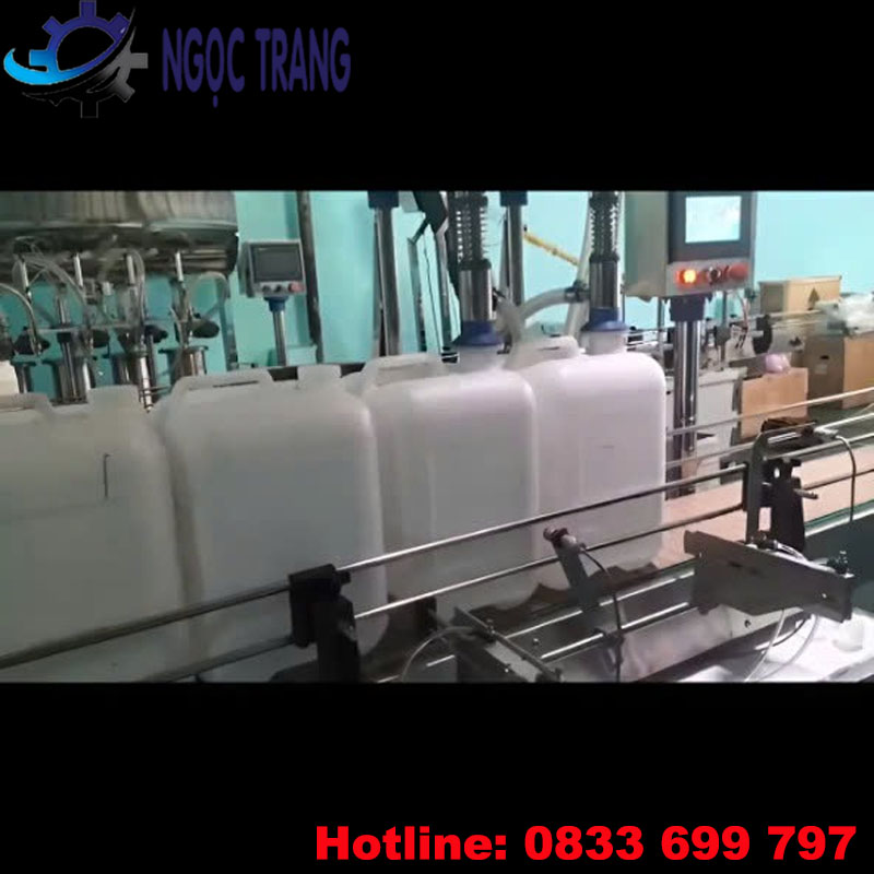 Máy chiết rót tự động