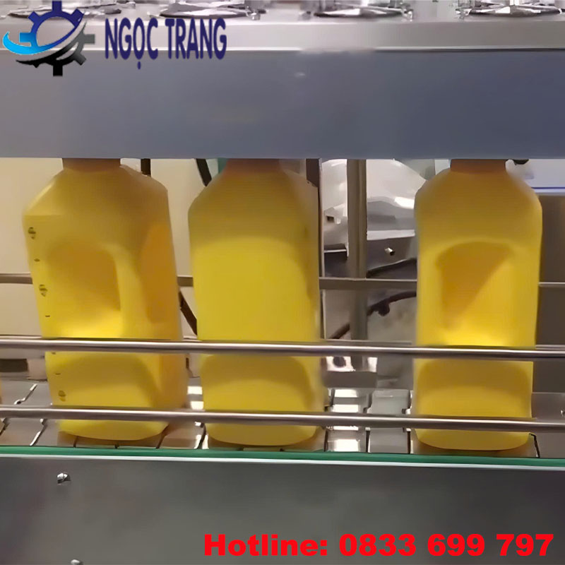Máy chiết rót dạng lỏng