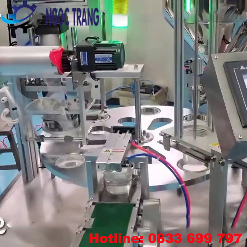 Máy chiết rót hàn miệng cốc