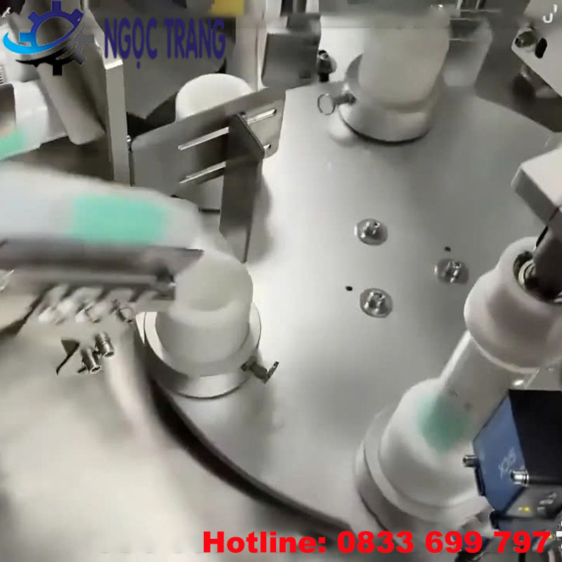 Máy chiết rót hàn miệng tuýp