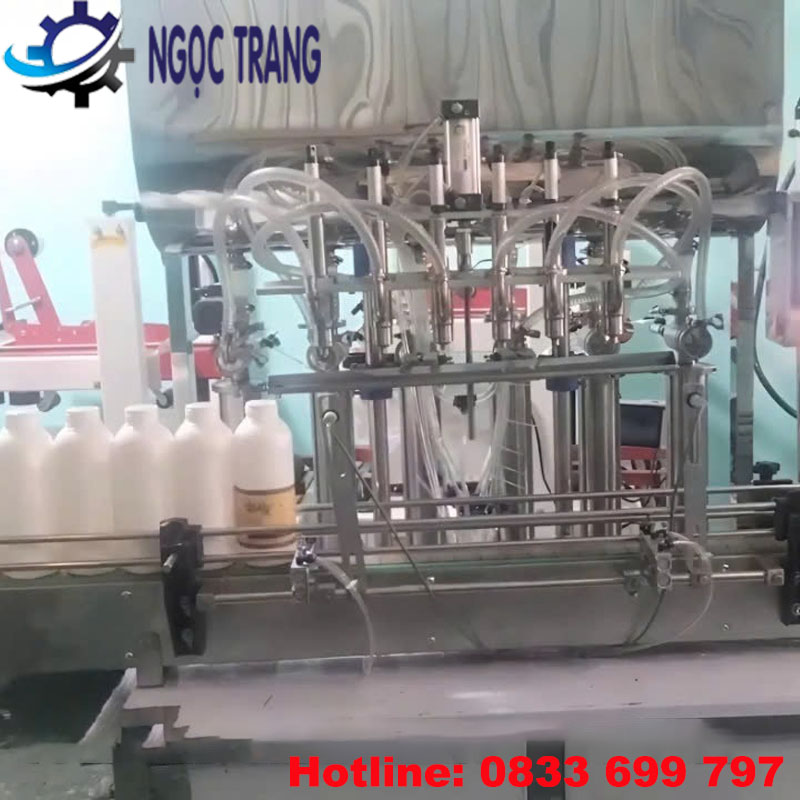 Máy chiết rót