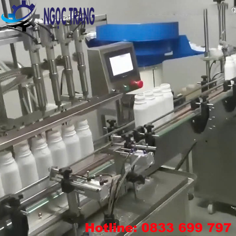 Máy chiết rót hóa chất