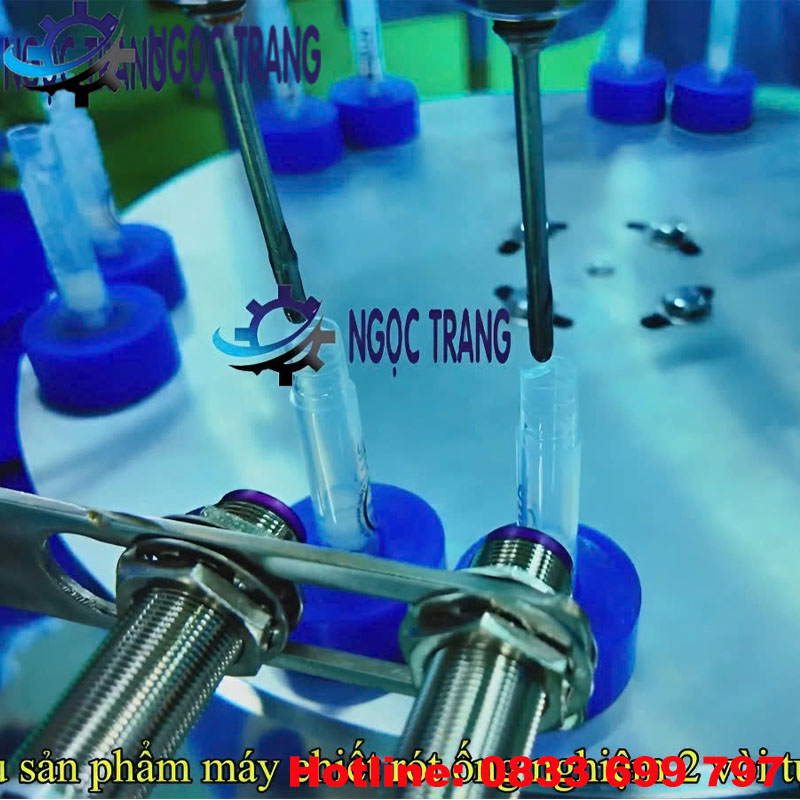 Máy chiết rót ống nghiệm