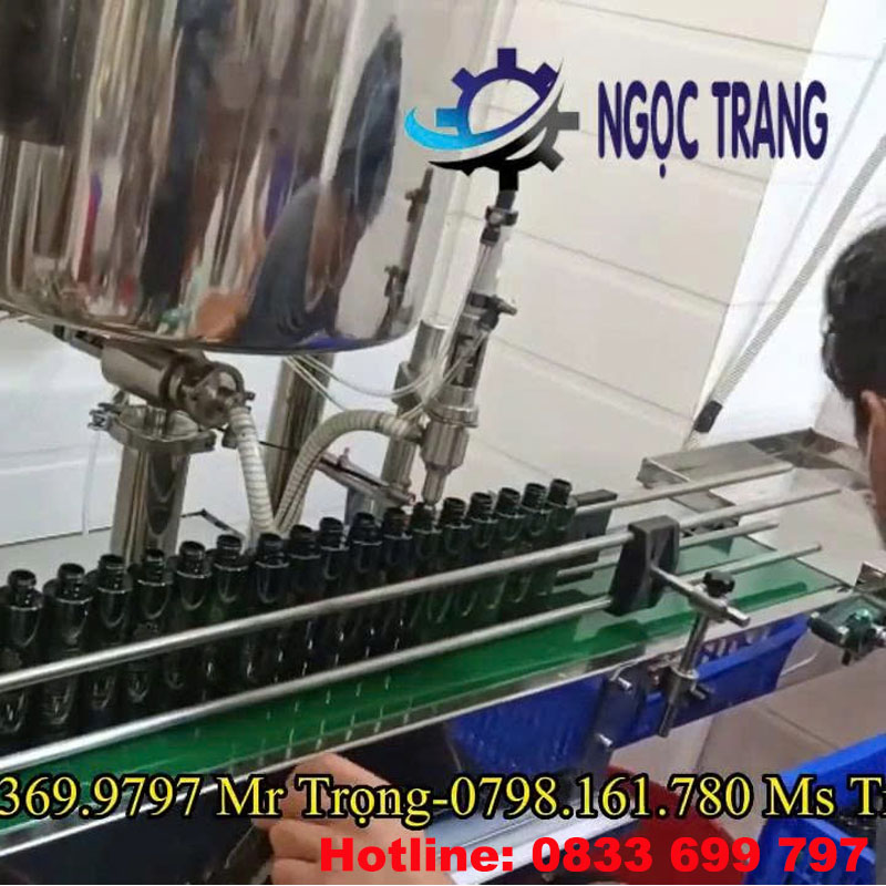 Máy chiết rót