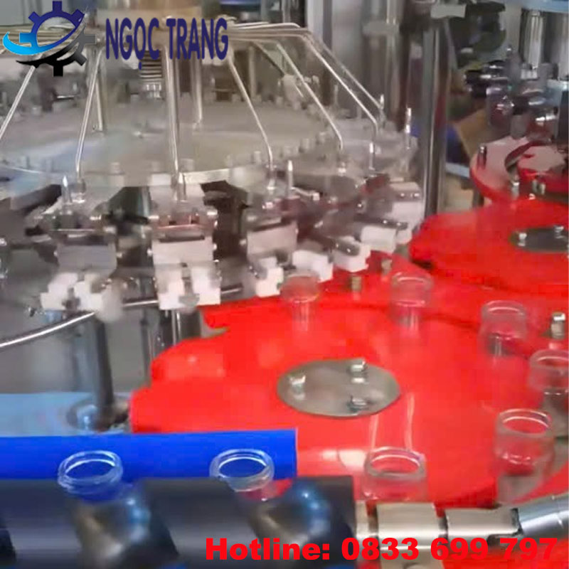 Máy chiết rót tự động