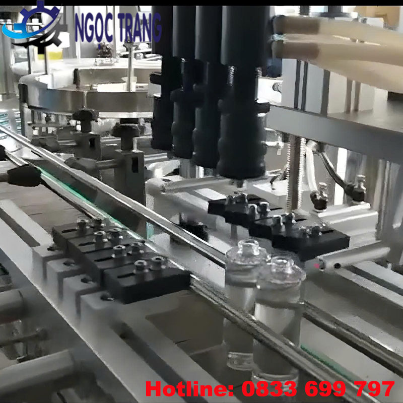 Máy chiết rót nước hoa tự động