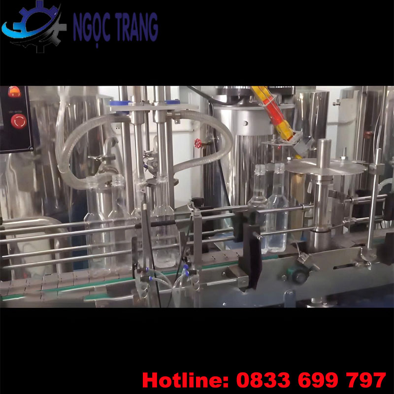 Máy chiết rót nước mắm