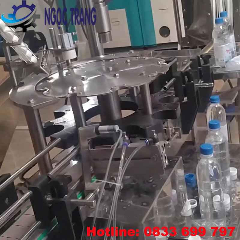 Máy chiết rót 6 vòi