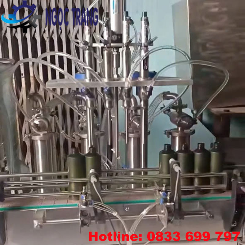Máy chiết rót tự động