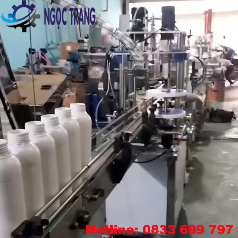 Máy chiết rót phân bón