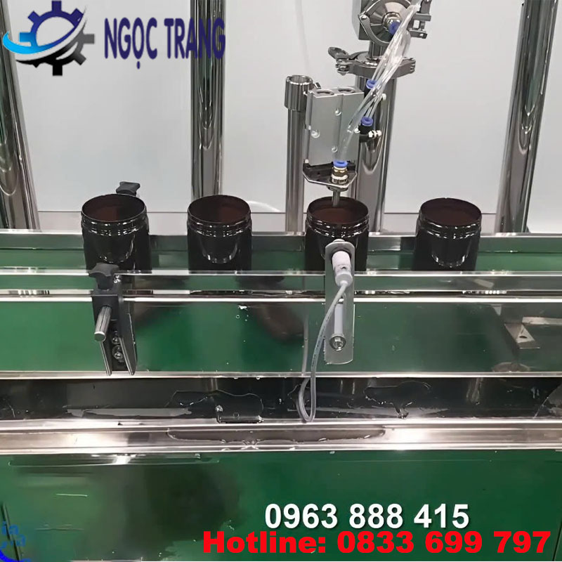 Máy chiết rót định lượng
