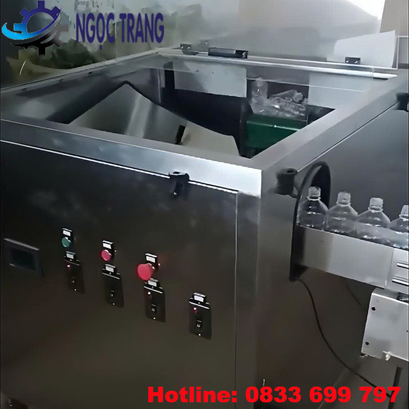 Máy chiết rót