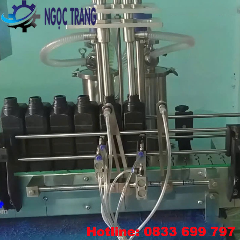 Máy chiết rót tự động