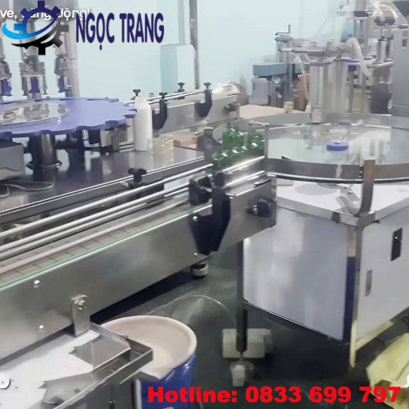Máy chiết rót tự động