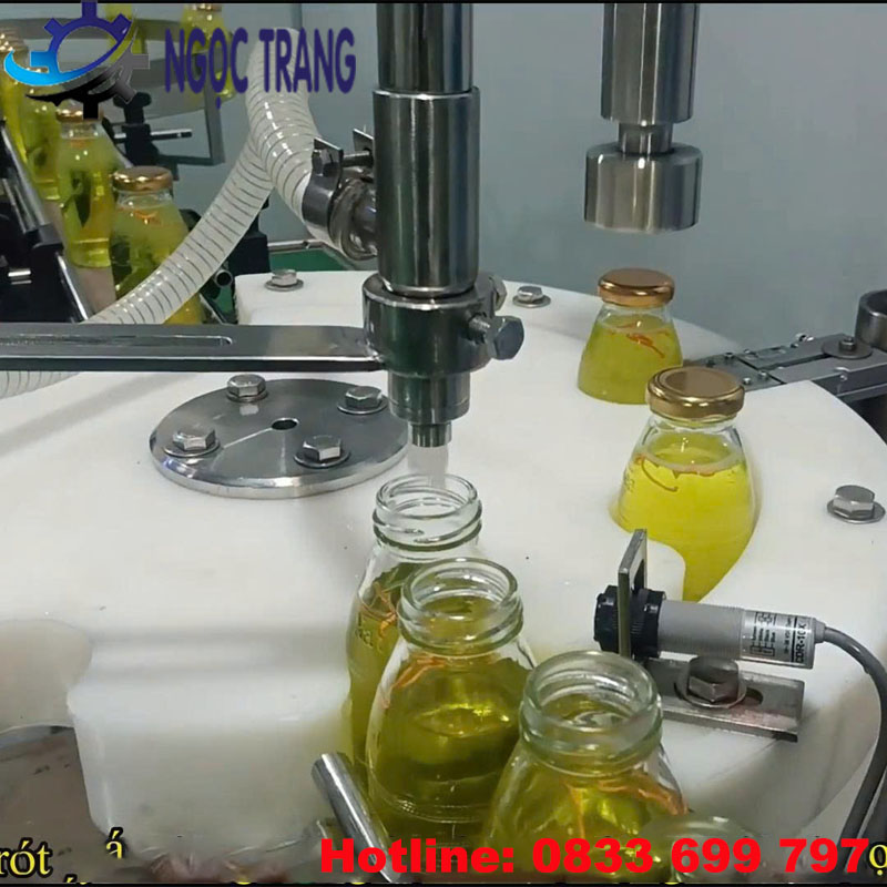 Máy chiết rót tự động