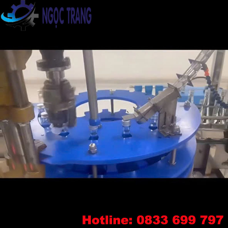 Máy chiết rót tự động