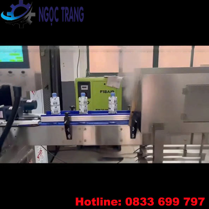 Máy co màng hơi nước