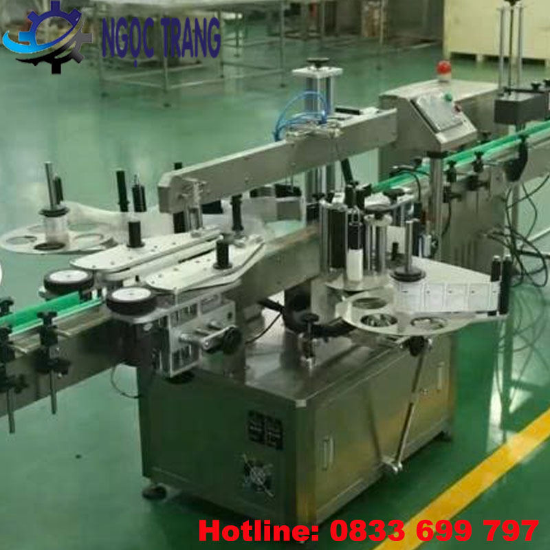 Máy dán nhãn chai dẹp