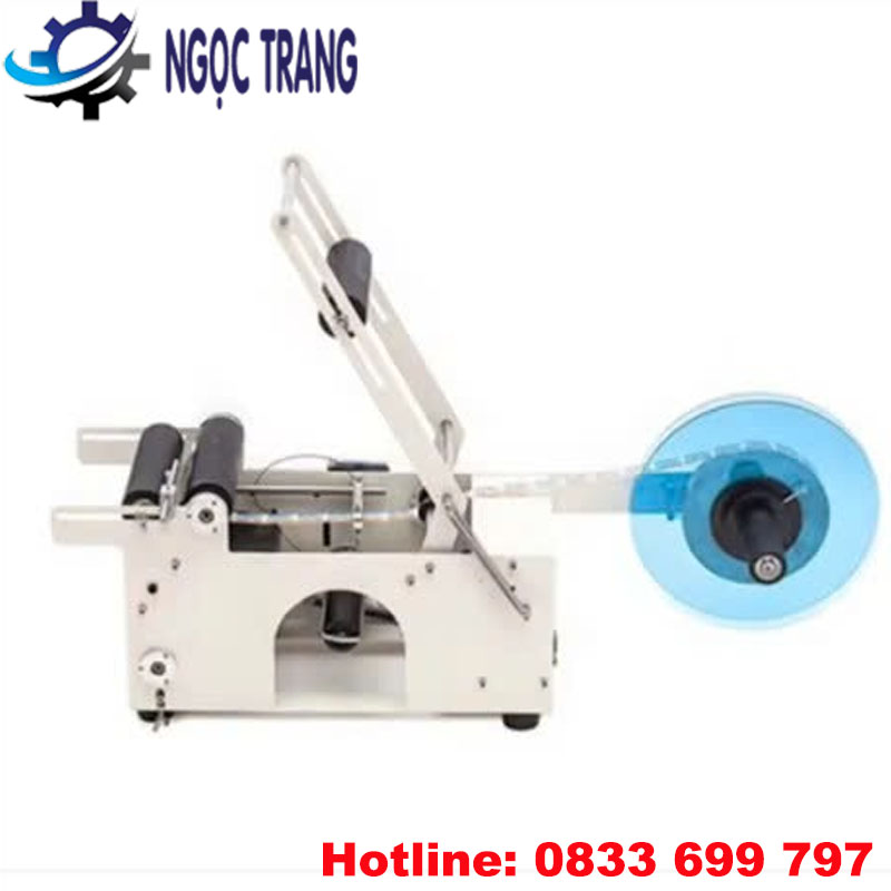 Máy dán nhãn bán tự động
