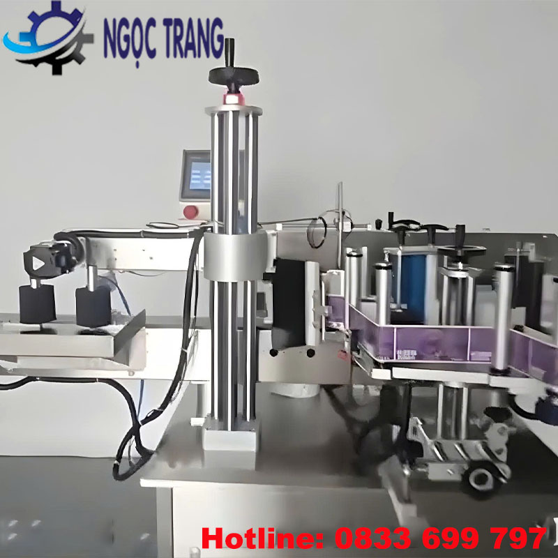Máy dán nhãn tự động