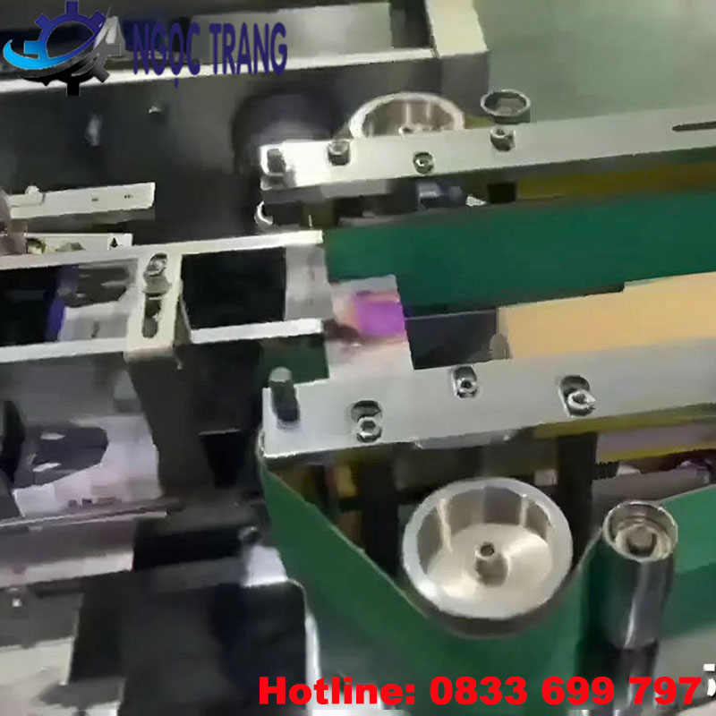 Máy xếp hộp giấy