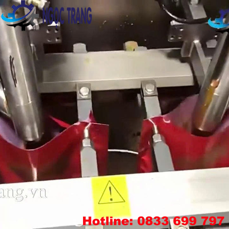 Máy đóng gói gia vị