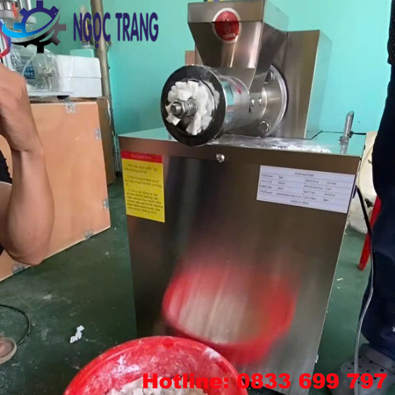Máy làm nui xoắn