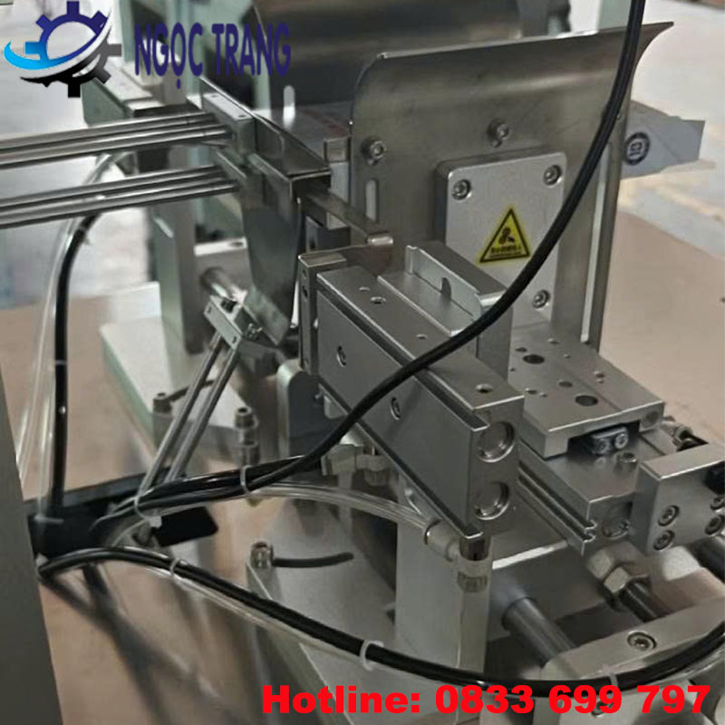 Máy xếp hộp giấy