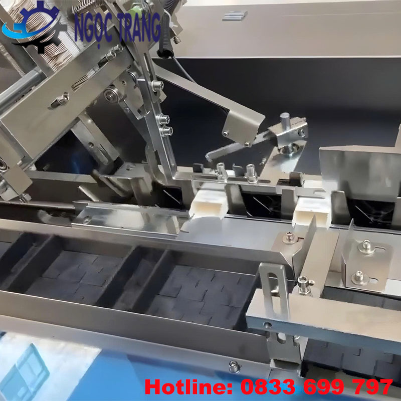 Máy gấp hộp giấy tự động