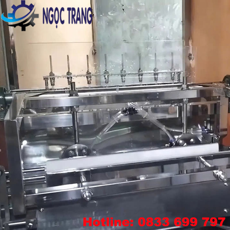 Máy rửa lon tự động