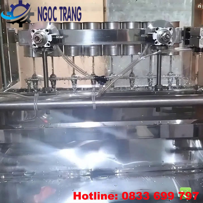 Máy súc rửa lon tự động