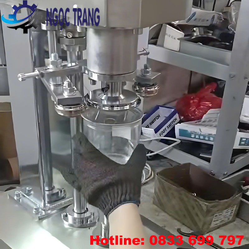 Máy viền mí nắp nhôm