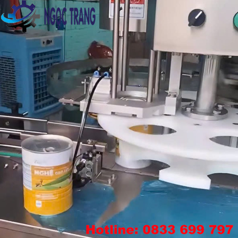 Máy viền mí nắp nhôm tự động
