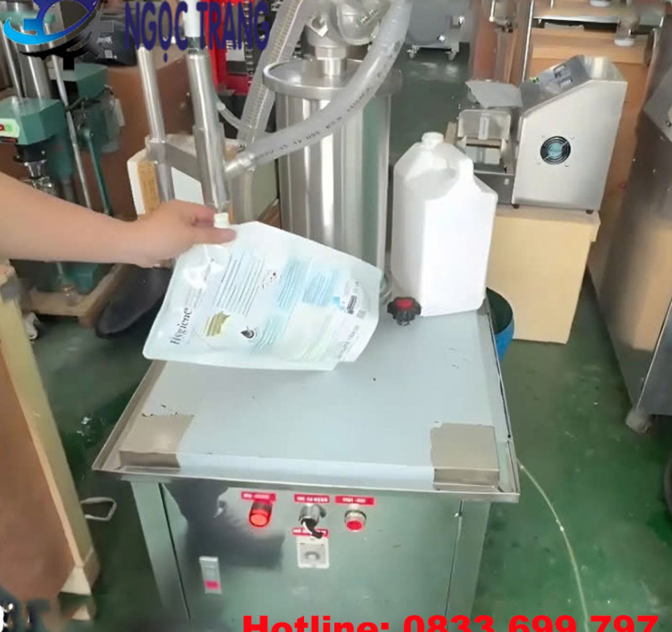 Máy chiết rót túi nước giặt, nước xả vải - Máy chiết rót 1 vòi